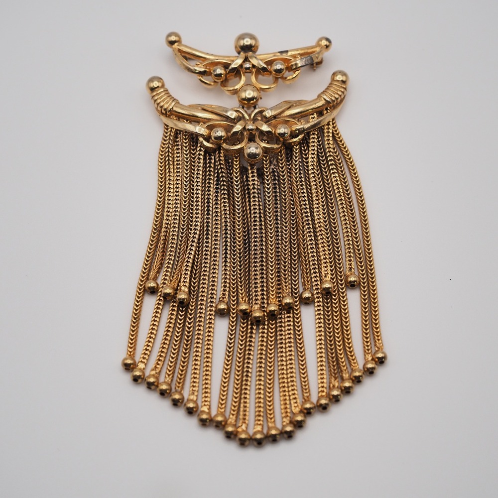 Vintage Schiaparelli Brooch Gold Tone Waterfall Fringe Tassel Pin Dangle Chain